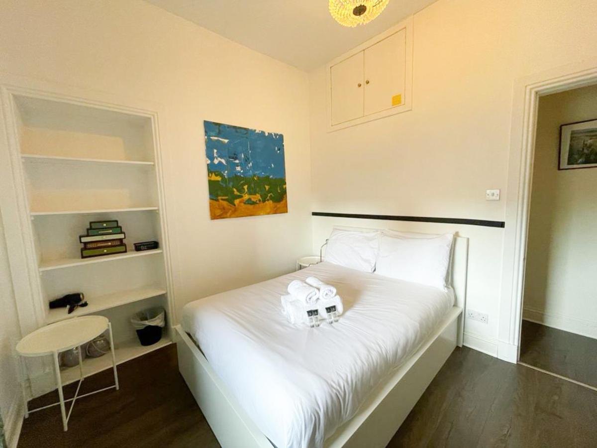 Open Plan 2 Bed Apt, Near Edinburgh Castle Apartment ภายนอก รูปภาพ